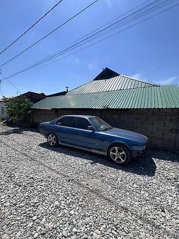киа bongo: BMW 5 series: 1992 г., 2.5 л, Механика, Бензин, Седан — 1