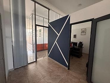 оффис: Продажа офисов 80 м², С ремонтом, Многоэтажное здание, 2 этаж — 5