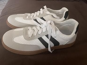 nike 45: Продаю абсолютно новые не поношенный кроссовки 43 размера, заказывала — 1