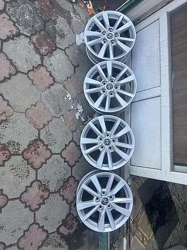 Литые Диски R 16 Toyota, Комплект, отверстий - 5 at lalafo.kg Литые Диски R 16 Toyota, Комплект, отверстий - 5