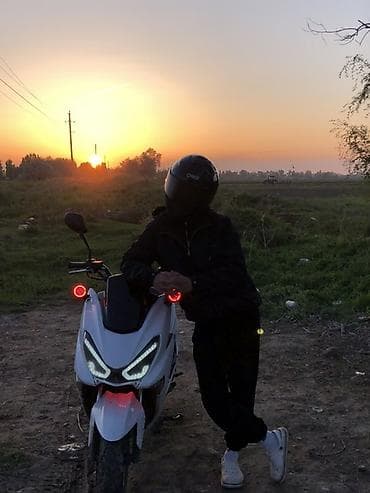 мото продажа: Макси-скутер BWS, 150 куб. см, Бензин, Б/у — 1