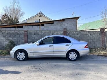 c class: Mercedes-Benz C-Class: 2003 г., 1.8 л, Автомат, Бензиновая, Седан — 3