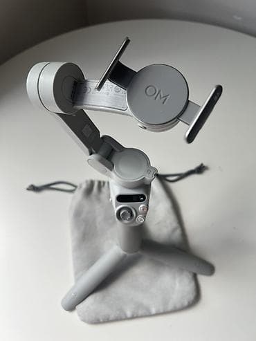 Продаю стабилизатор DJI OSMO SE состояние: 10/10 новый цена: 4000 сом lalafo.kg да Продаю стабилизатор DJI OSMO SE состояние: 10/10 новый цена: 4000 сом