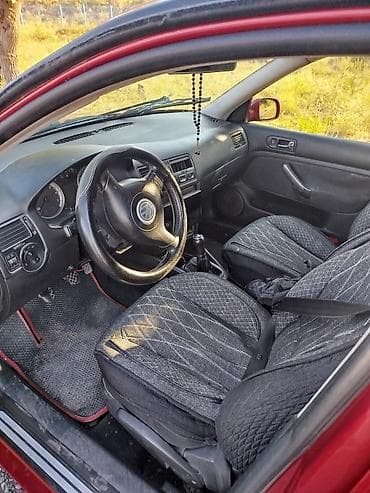 mazda cronos: Volkswagen Bora: 2001 г., 2 л, Механика, Бензин, Седан — 5