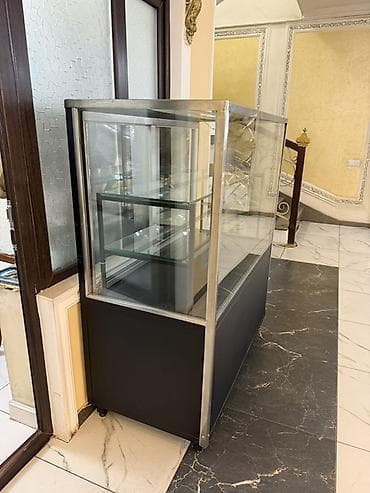 Витрины: Витрина/прилавок из стекла и нержавеющей стали - Формат: напольная — 2