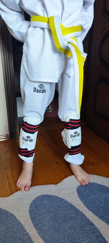 форма добок для тхэквондо: Комплект защиты Daedo для тайквондо (сертификация World Taekwondo) — 4