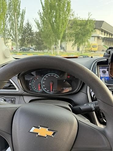 Продажа авто: Chevrolet Spark: 2020 г., 1 л, Автомат, Бензин, Хэтчбэк — 7
