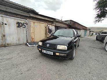 венто 1998: Volkswagen Vento: 1997 г., 2 л, Механика, Бензин, Седан — 7