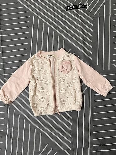 бекер кийимдер: Комплект, түсү - Сары, Колдонулган — 7