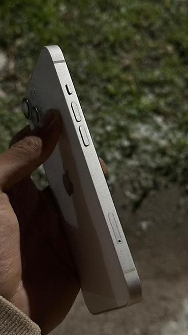 Техника и электроника: IPhone 13, Старлайт — 4