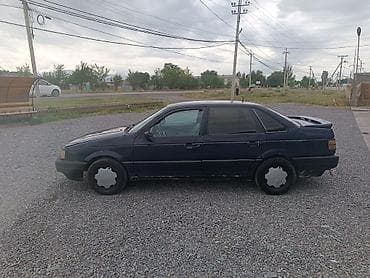 Volkswagen Vento: 1990 г., 1.8 л, Кол менен иштөөчү, Седан — 4