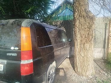 Унаа сатуу: Honda Stepwgn: 2003 г., 0.2 - engine capacity л, Автомат, Газ, Вэн/Минивэн — 7