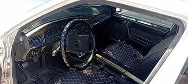 мото 300: Mercedes-Benz 190: 1990 г., 2.9 л, Механика, Дизель, Седан — 3