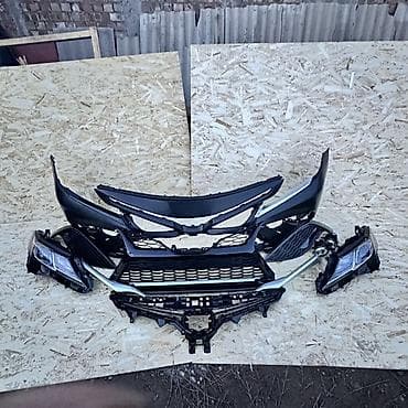 prius 11: Toyota, Новый — 2