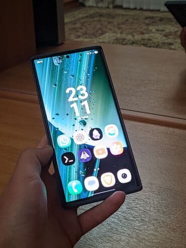 муздаткычтар мини: Samsung Galaxy S23 Ultra, Колдонулган, 256 ГБ, түсү - Кара, 2 SIM — 8