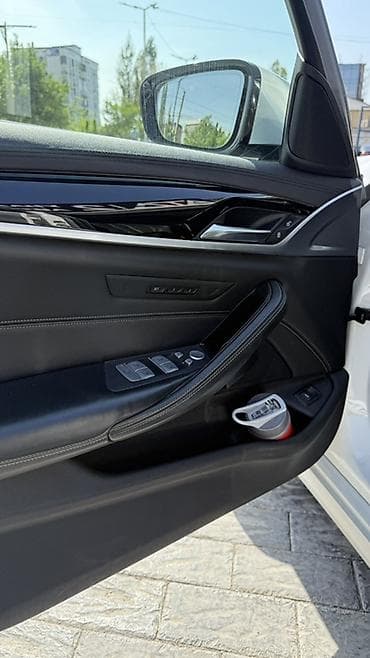 bmw e33: BMW 530: 2019 г., 2 л, Автомат, Бензин, Седан — 7