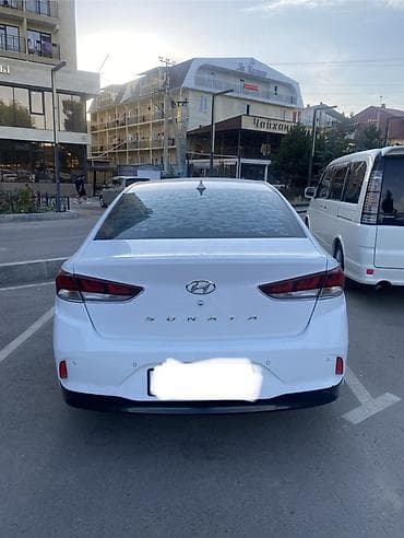 Hyundai Sonata: 2018 г., 2 л, Автомат, Газ, Седан — 3
