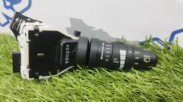 fx35: Infiniti FX35 v-3.5 2006 год, переключатель дворников — 1