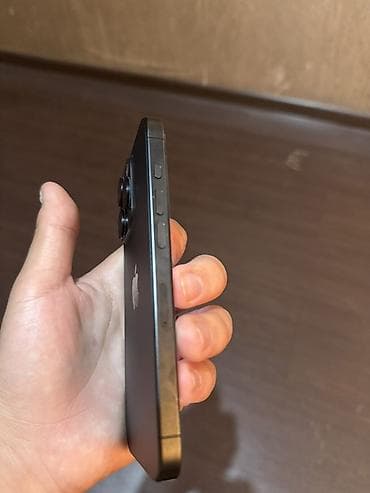 poco x: IPhone 15 Pro, Б/у, 256 ГБ, Черный, Чехол, 88 % — 7