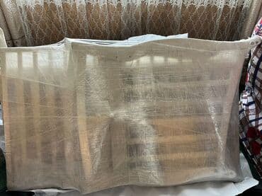 детский стол на заказ: Детская кроватка-манеж классического дизайна - Материал: массив/МДФ — 2