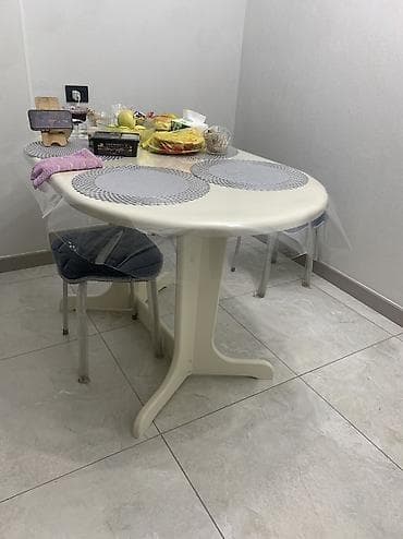 Вешалки: Кухонный стол, Новый, Овальная, Нераскладной — 1