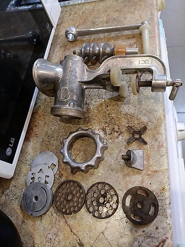 мясорубки ручные: Мясорубка — 2