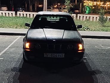 bew e34: BMW 5 series: 1992 г., Седан — 3
