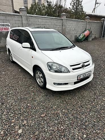 Toyota Ipsum: 2003 г., 2.4 л, Автомат, Бензин, Минивэн at lalafo.kg Toyota Ipsum: 2003 г., 2.4 л, Автомат, Бензин, Минивэн