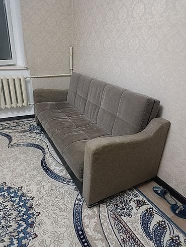 Мебель: Прямой диван, Б/у — 2