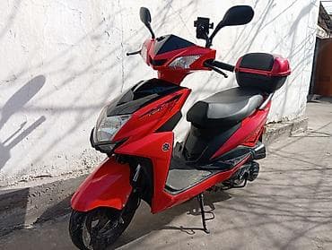 акрапович на скутер: Тип скутера M8, 140 куб. см, Бензин, Новый — 2