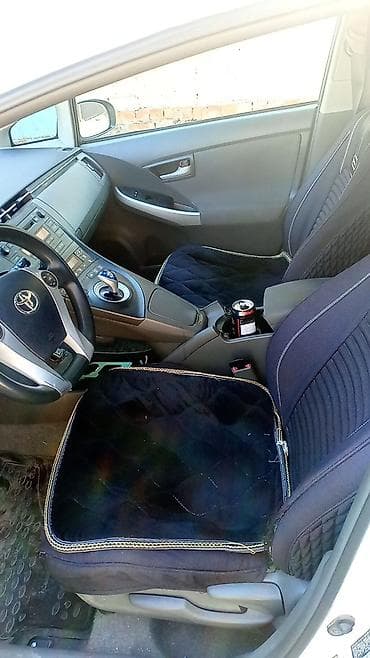 вента цена: Toyota Prius: 2011 г., 1.8 л, Гибрид — 4