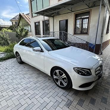 mers e124: Mercedes-Benz E-Class: 2019 г., 2 л, Автомат — 4