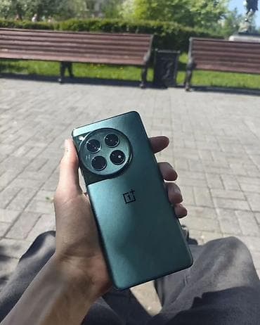 dell i3: OnePlus 12, Б/у, 512 ГБ, цвет - Зеленый, 2 SIM — 2