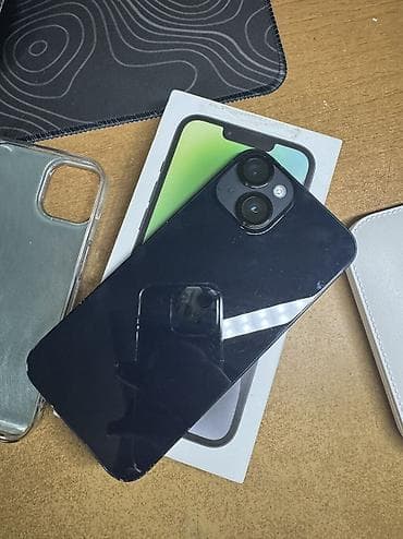 IPhone 14, Б/у, 256 ГБ, Черный, Зарядное устройство, Чехол, Кабель, 79 % — 2