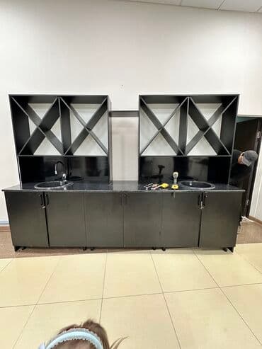 шкаф для косметики: Продаётся шкаф.Можно как кухонный шкаф,можно как Колор бар для — 6