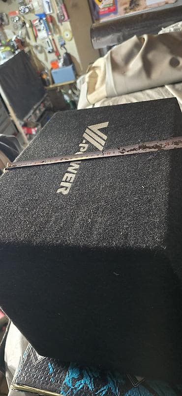 Сабвуферный короб Alpine V-Power для установки динамика с