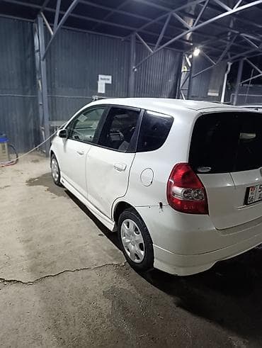 задный бампер хонда фит: Honda Fit: 2003 г., 1.3 л, Вариатор, Бензин, Хэтчбэк — 4