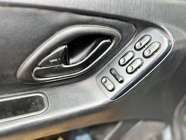 Транспорт: Ford Maverick: 2003 г., 2 л, Кол менен иштөөчү, Бензин, Кроссовер — 9