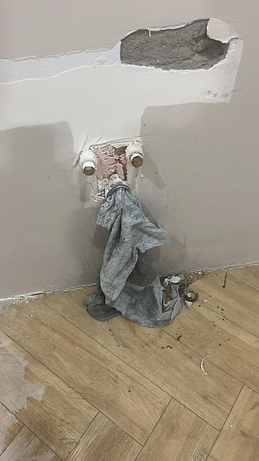 Ремонт сантехники: Услуги сантехника: ремонт и подключение раковин/смесителей к — 1