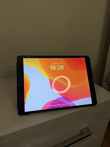 Планшет, Apple, 9" - 10", Wi-Fi, Классический цвет - Серый