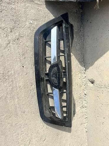 бампер марч: Решетка радиатора Geely — 1