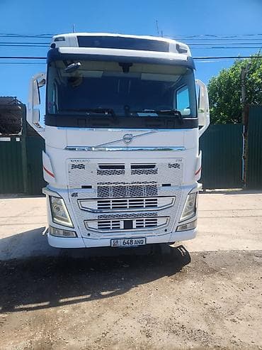 Volvo: Тягач, Volvo, 2016 г., Трал — 3