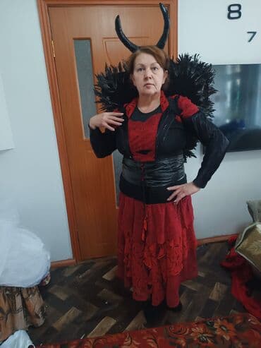 срочно продаю в связи с переездом: Костюмы на прокат — 8