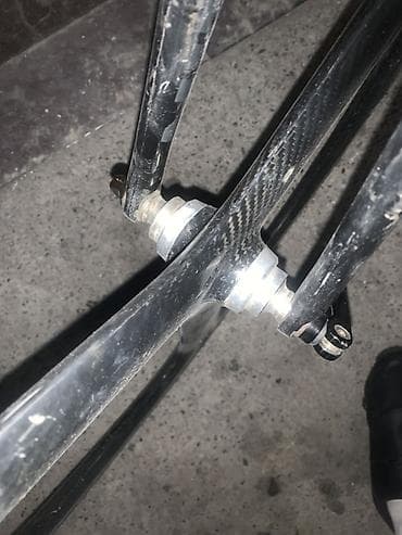 3d сетка: Карбоновое переднее колесо для велосипеда с лопастным (трёхспицевым) — 2