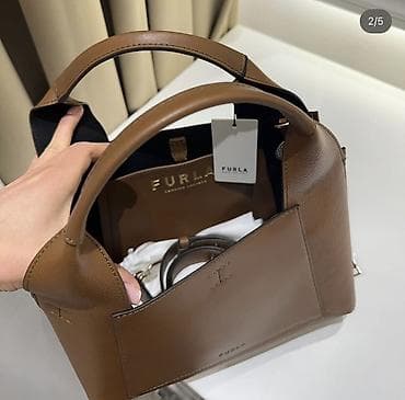 furla: Продам сумку Furla. Брала за 25000, носила несколько месяцев всего — 2