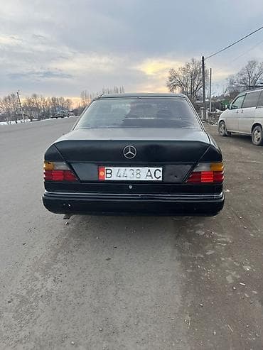 ауди а6 с4 1: Mercedes-Benz W124: 1992 г., 2.2 л, Кол менен иштөөчү, Бензин, Купе — 1