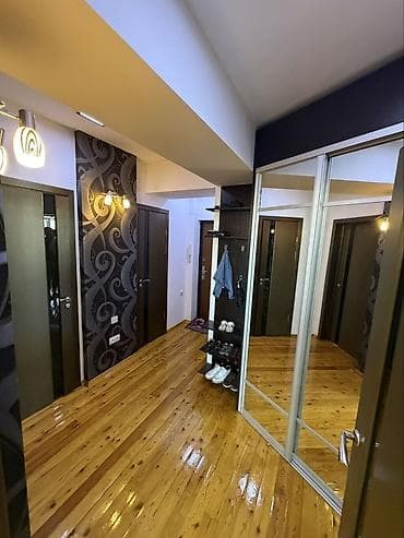 2 комнаты, 62 м², 12 мкр 7 этаж — 3