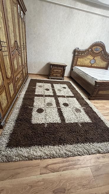 Ковер Б/у, 300 * 400, Турция, Безналичная/наличная оплата at lalafo.kg Ковер Б/у, 300 * 400, Турция, Безналичная/наличная оплата