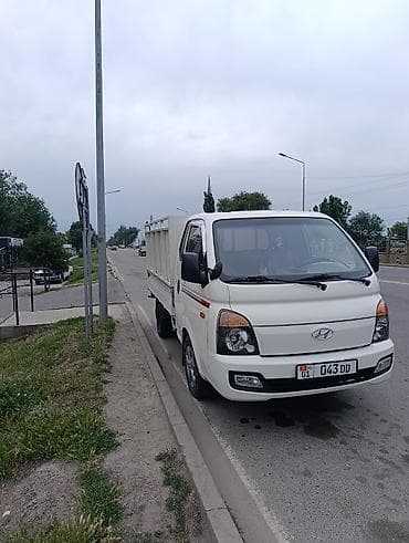 bbs 4 100: Легкий грузовик, Hyundai — 2