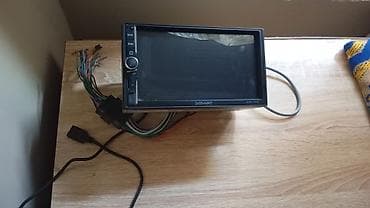 arcus audio: Автомагнитола SWAT AHR-7040 - Форм-фактор: 2 DIN - Сенсорный дисплей — 1